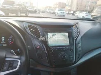 I40 model 2012 - 2