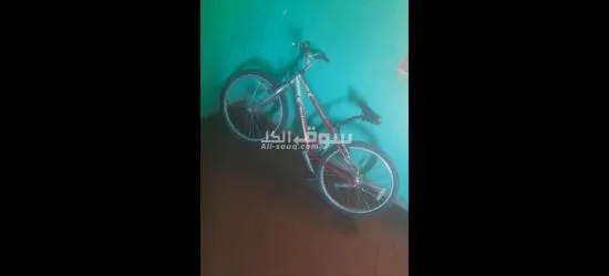 دراجة هوائية مستخدمه للبيع بثلاثين ألف أوقية