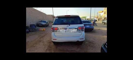 Toyota fortuner 2015 - 2